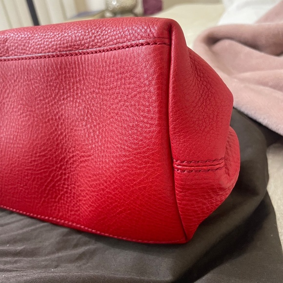 Gucci Red Soho Chain Leather Bag - Picture 10 of 16